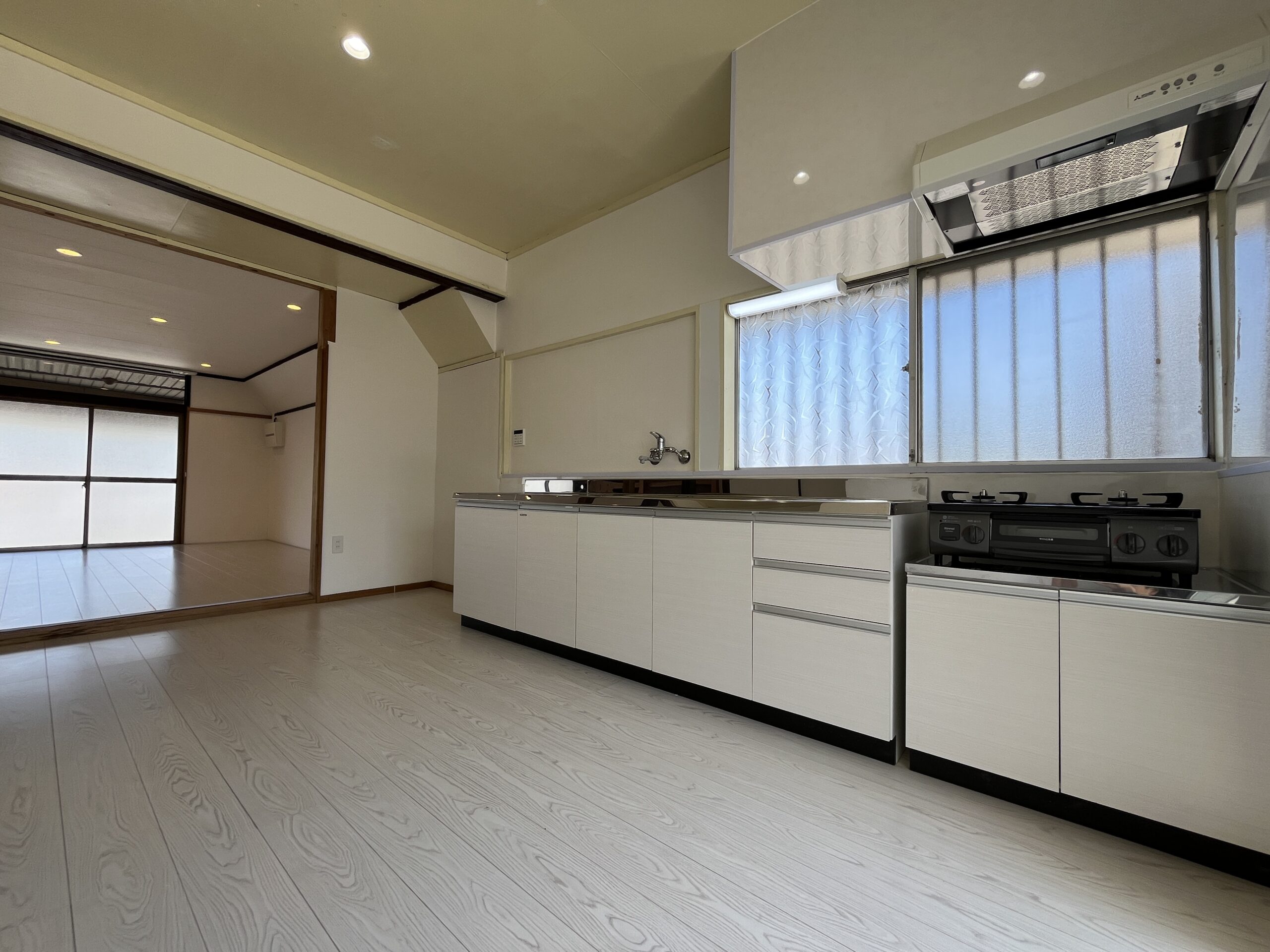 伊勢崎市東町 再生後のキッチン