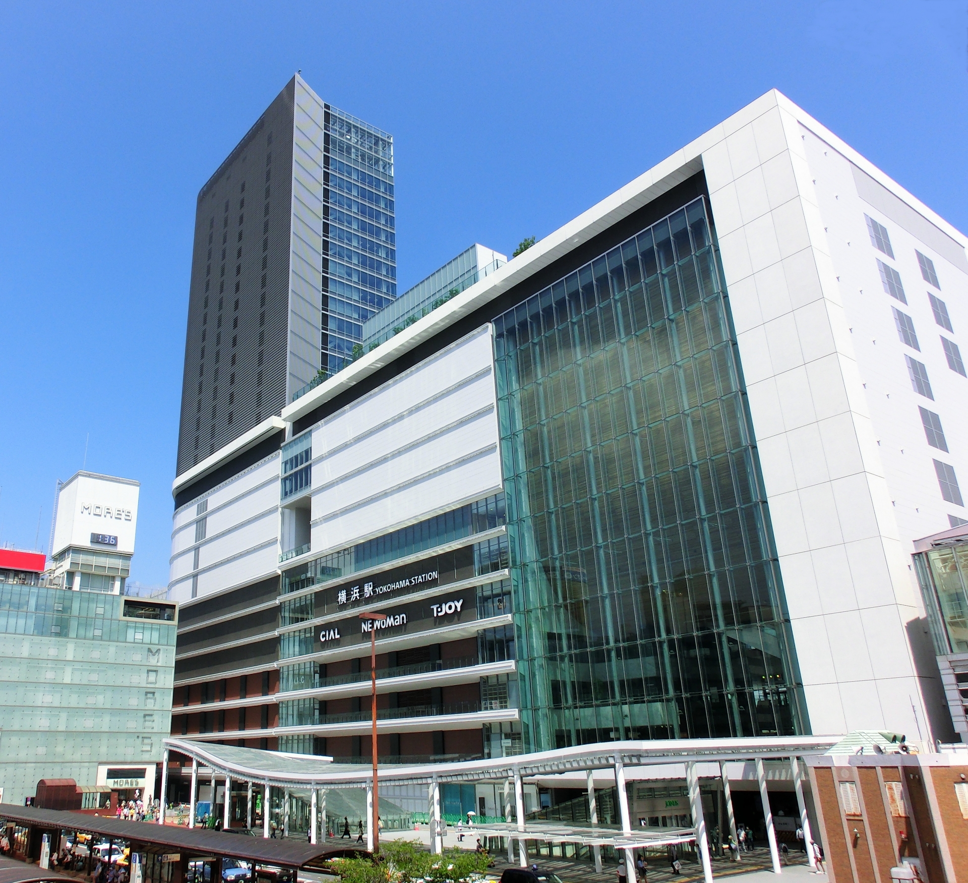 横浜駅