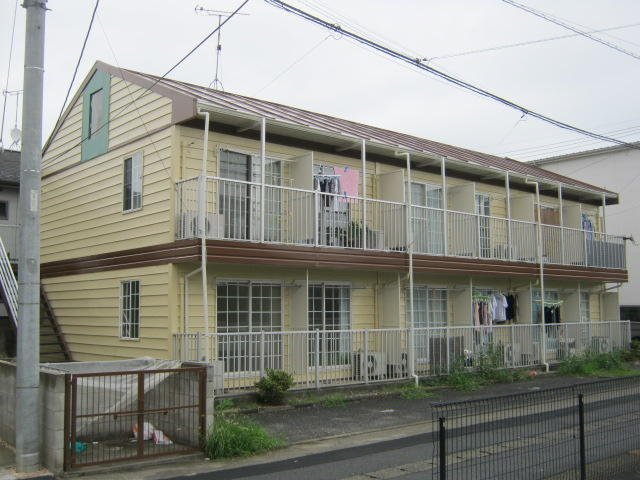 塗り替え後のアパート（さいたま市岩槻区本町）