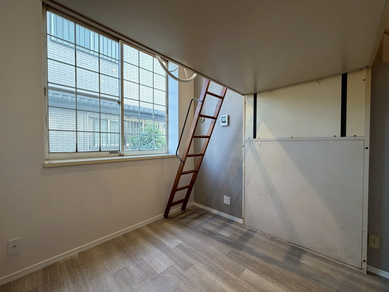 空室だった部屋の居室(再生後)